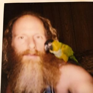 Meet your Posher, Dominic